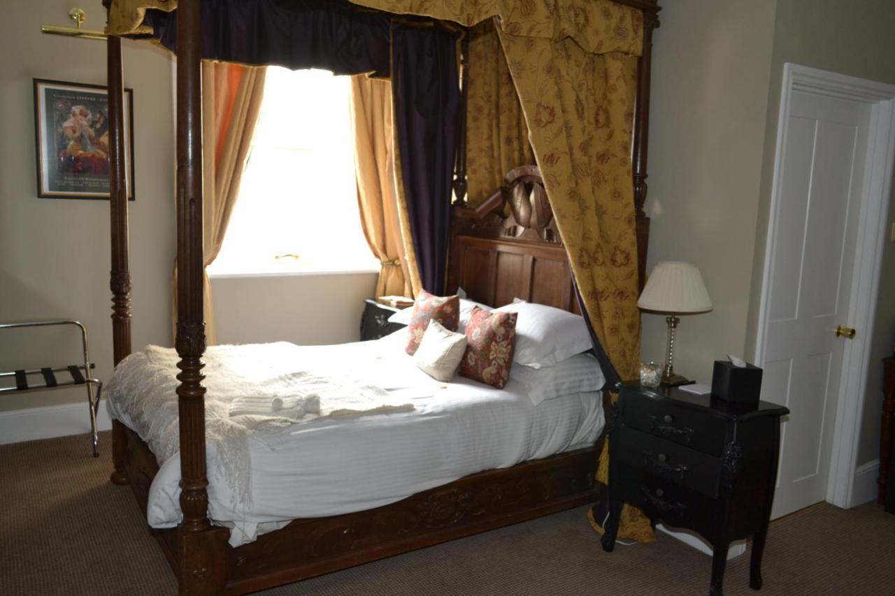 The Bradley Guest house Cheltenham